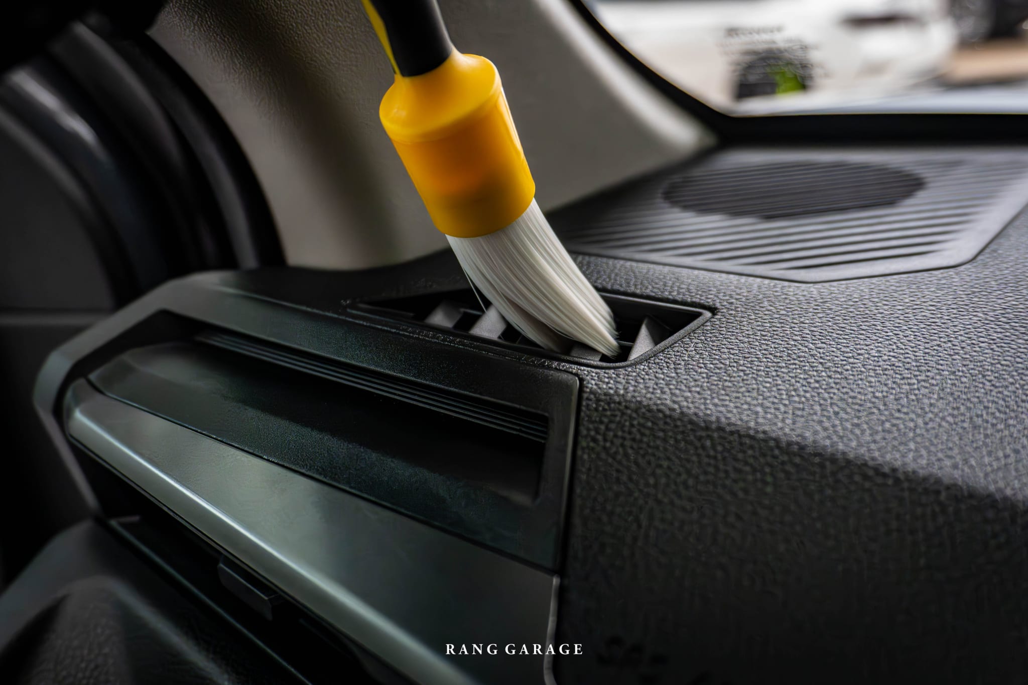 TOYOTA HILUX TRAVO 4TREX