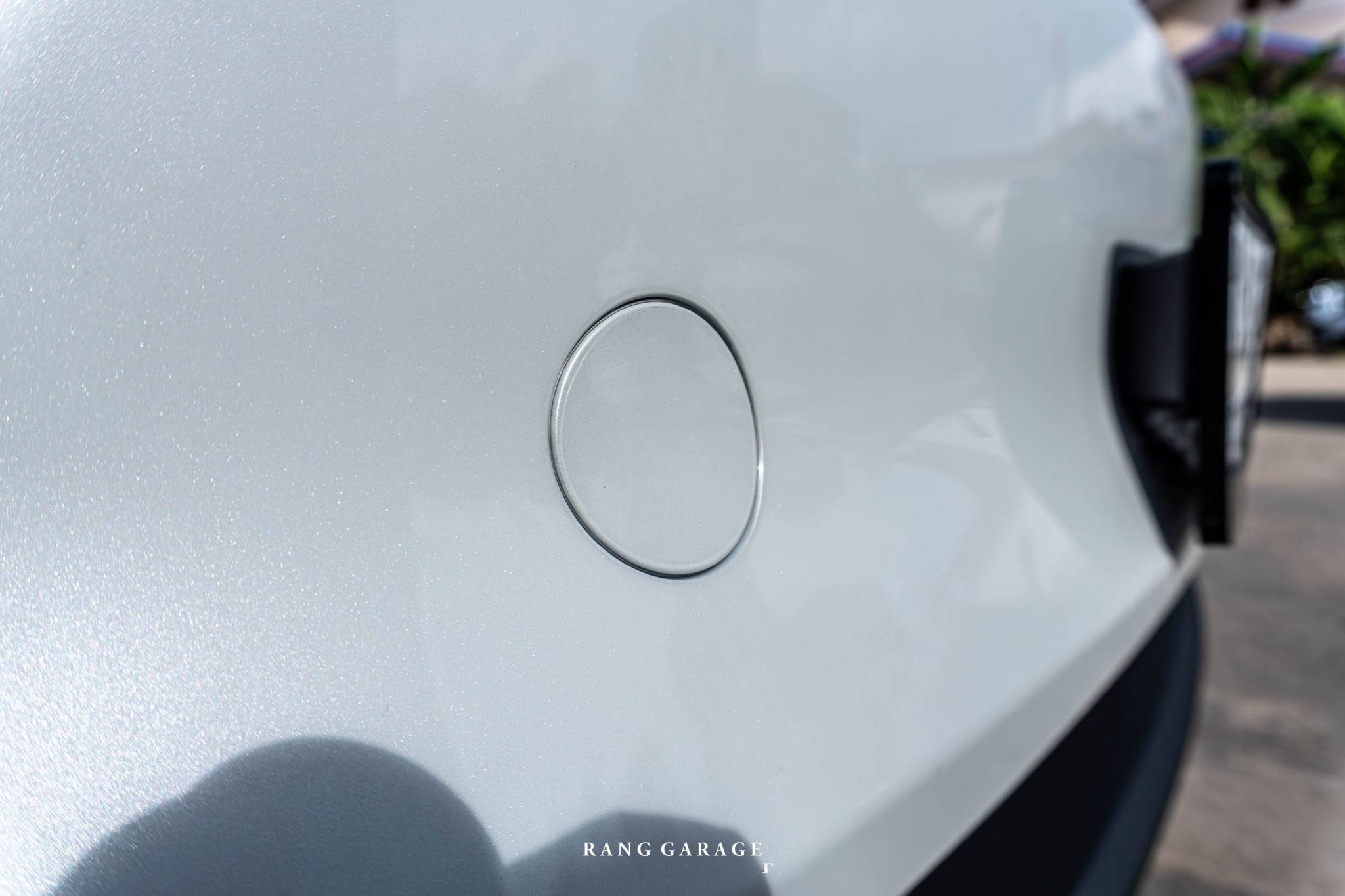 TESLA MODEL YL