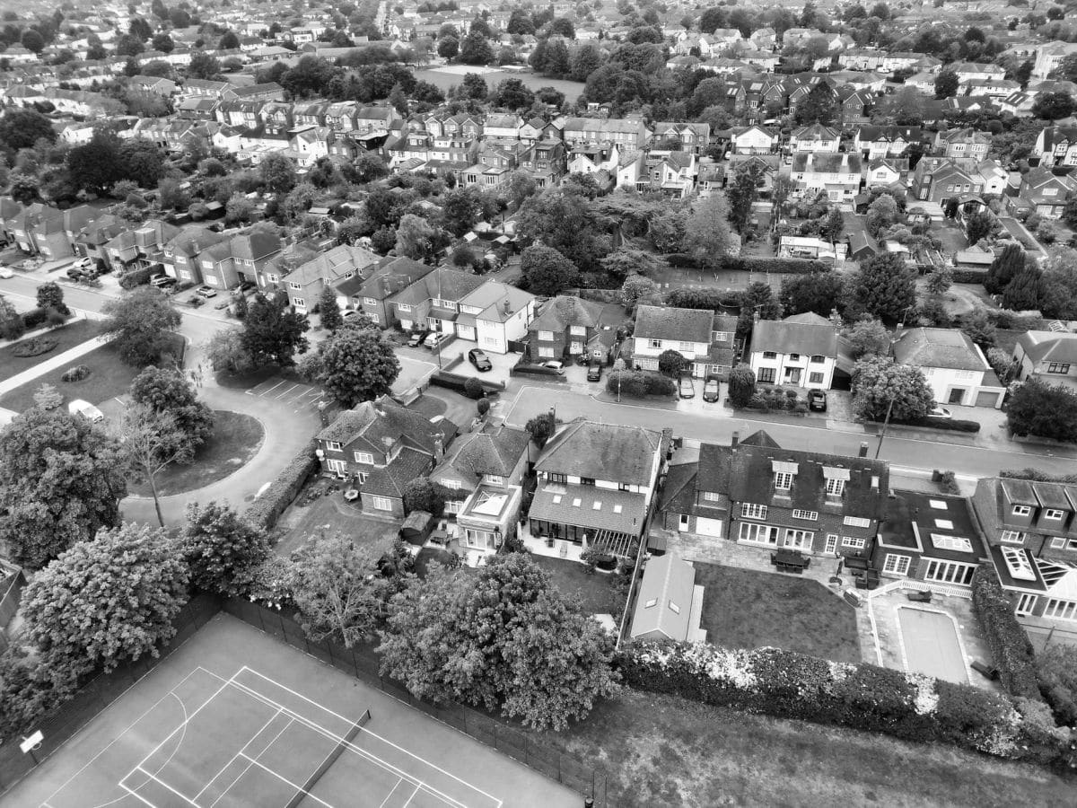Resin Driveways in Stockport: What's Involved, What It Costs, and What to Expect