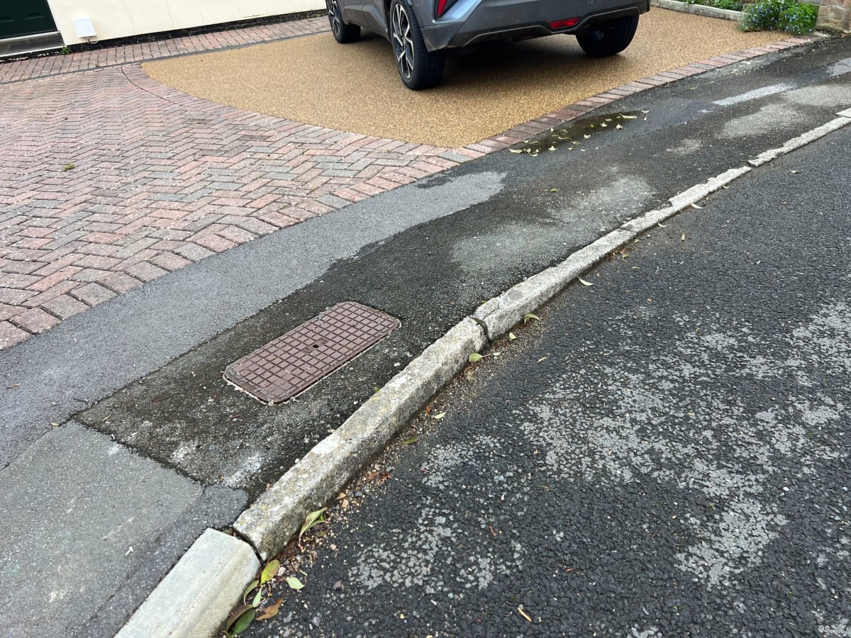 Engineering Excellence: The Technical Superiority of Resin Driveways