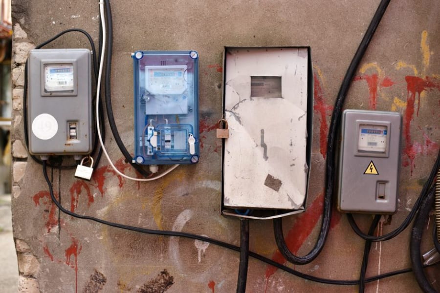 An ageing board with no RCD, a typical C2 potentially-dangerous finding