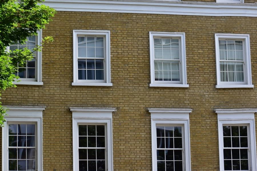 Casement Windows Or Sash Windows: Which Suits Your Exeter Home?