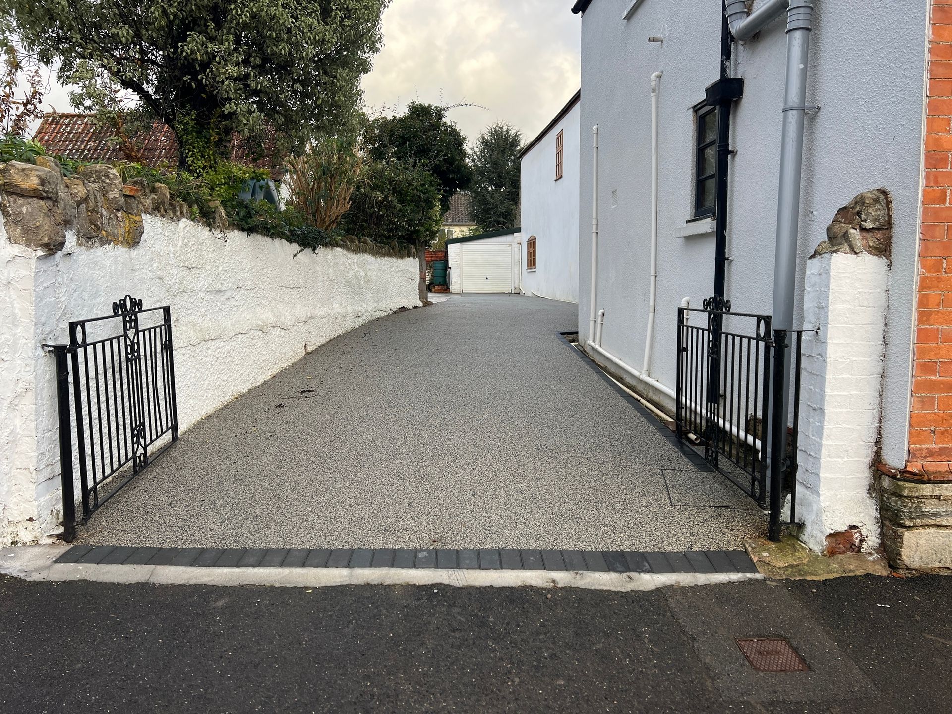 Beauty Meets Function: Stylish Drainage Solutions with Resin Driveways