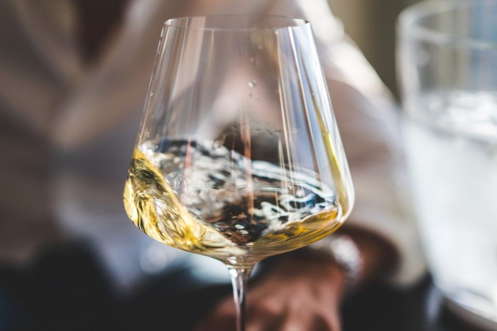 wine-glass-swirling.jpg