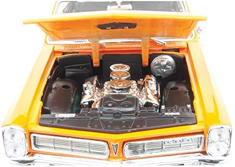 Vue 4 de Maisto Vehicule Pontiac Gto