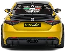 Vue 4 de Solido Alfa Romeo Giulia