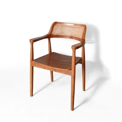 Kursi Hiroshima Rotan