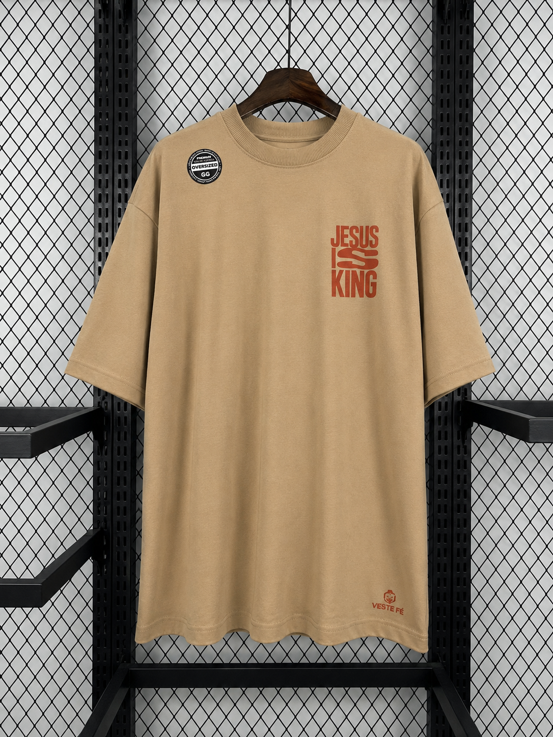 Camiseta Oversized Jesus Is King