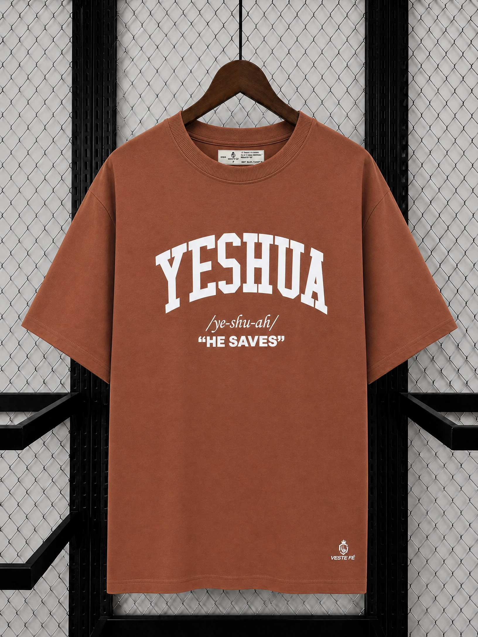 Camiseta Oversized Yeshua - Ele Salva