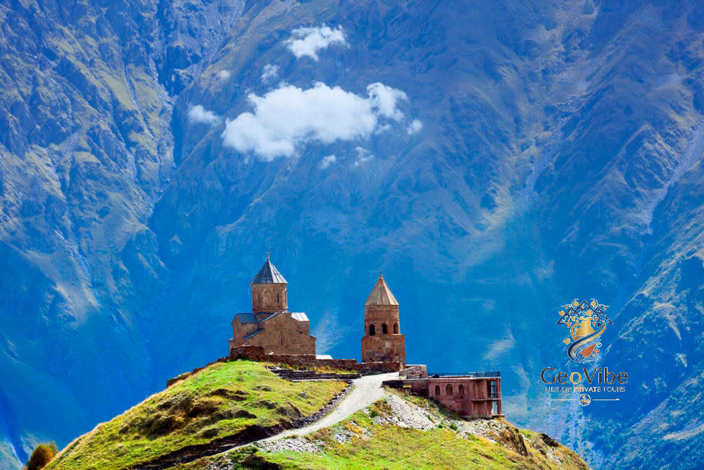 ყაზბეგის თავგადასავალი: კავკასიონის გული