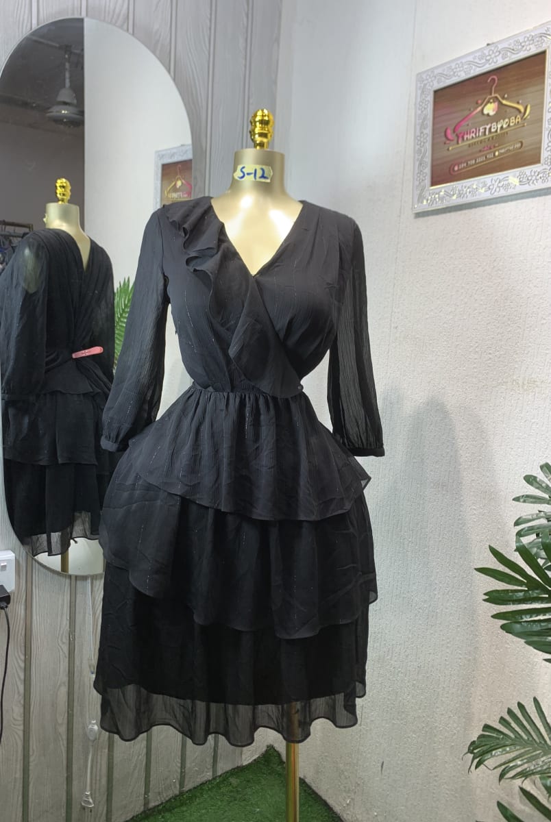 Chic Black Ruffled Tiered Mini Dress - V-Neck Long Sleeve