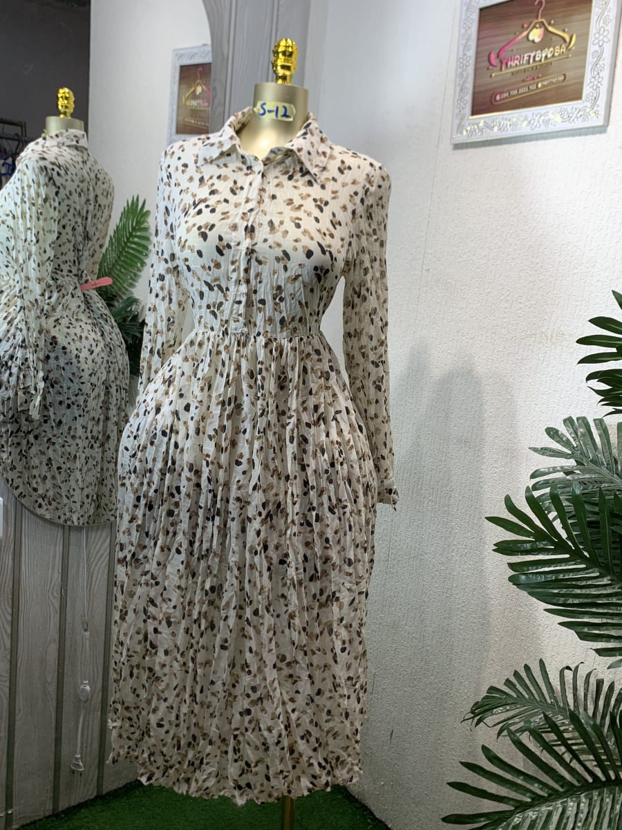 Flowy Abstract Print Collared Midi Dress