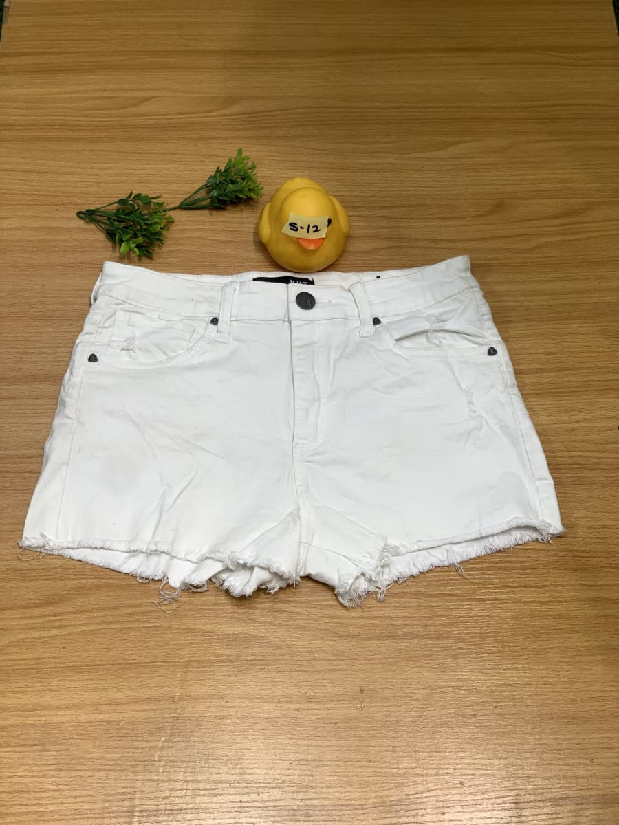 Women's White Distressed Denim Shorts - Frayed Hem