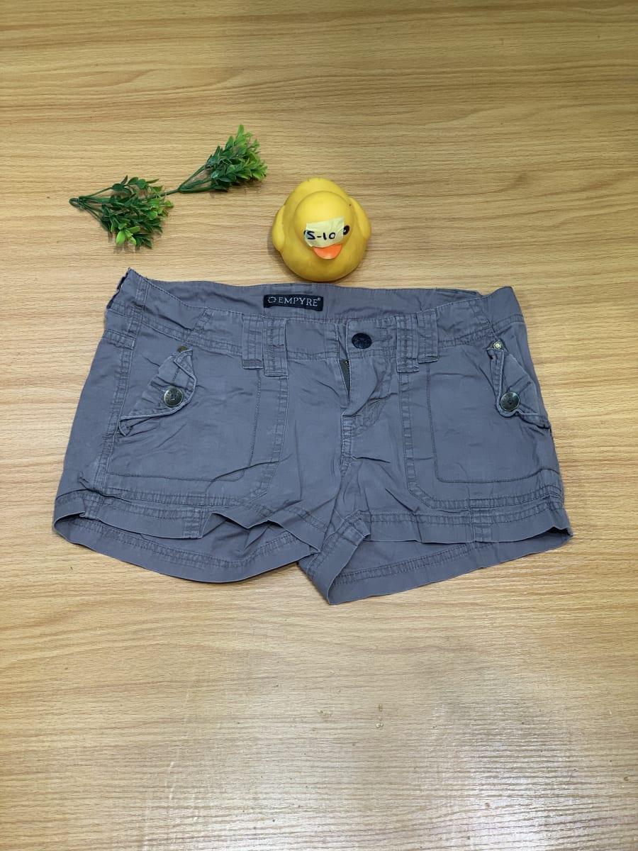 Empyre Women's Gray Cargo Utility Shorts - Casual Style