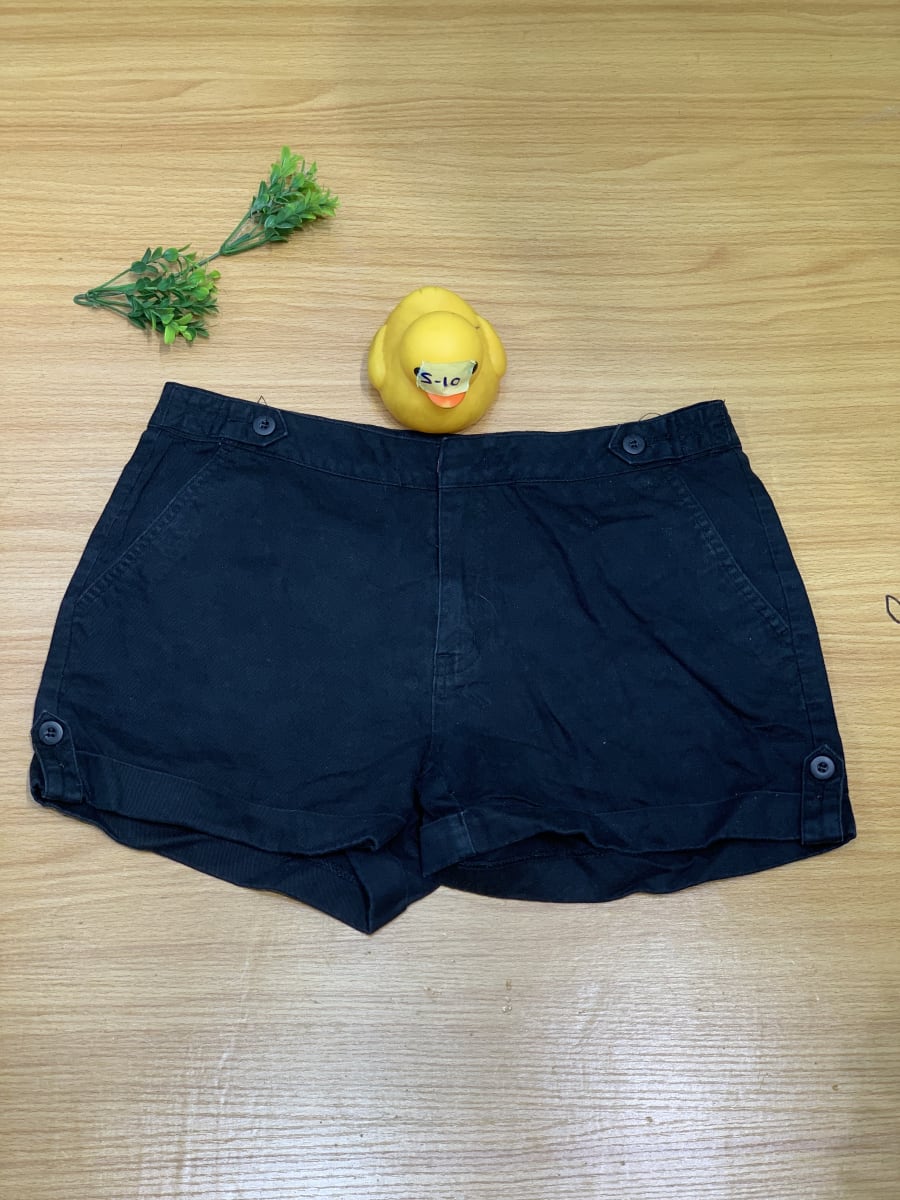 Women's Black Casual Button Detail Cuffed Shorts