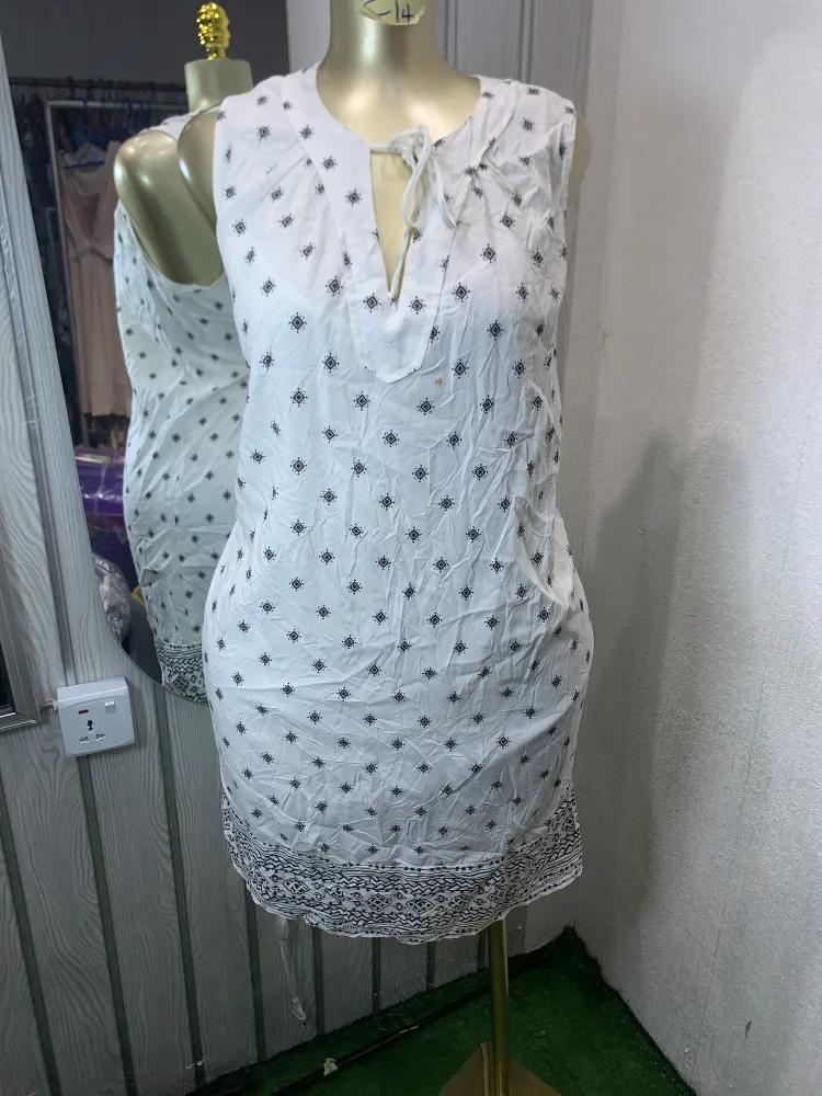 Boho White Patterned Sleeveless Tunic Dress