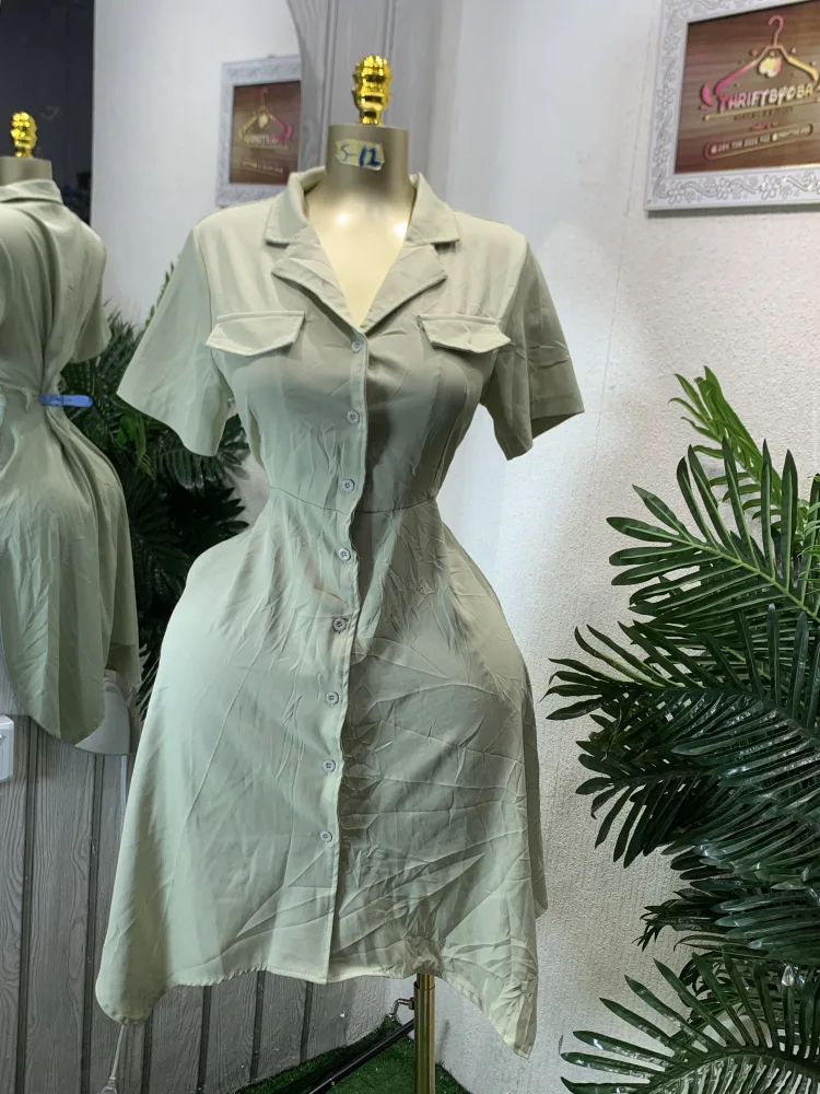 Women's Sage Green Collared Button-Front Shirt Dress