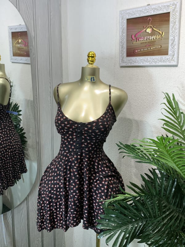 Chic Black Printed Spaghetti Strap Mini Dress