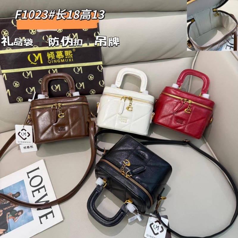 Qingmoxi Quilted Mini Top Handle Crossbody Handbag