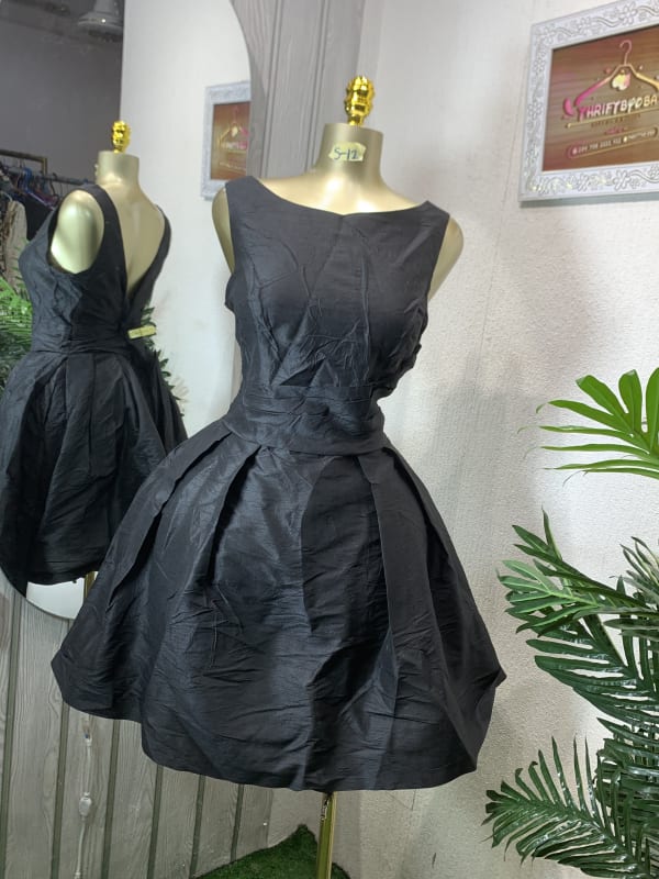 Elegant Black Fit & Flare Party Dress