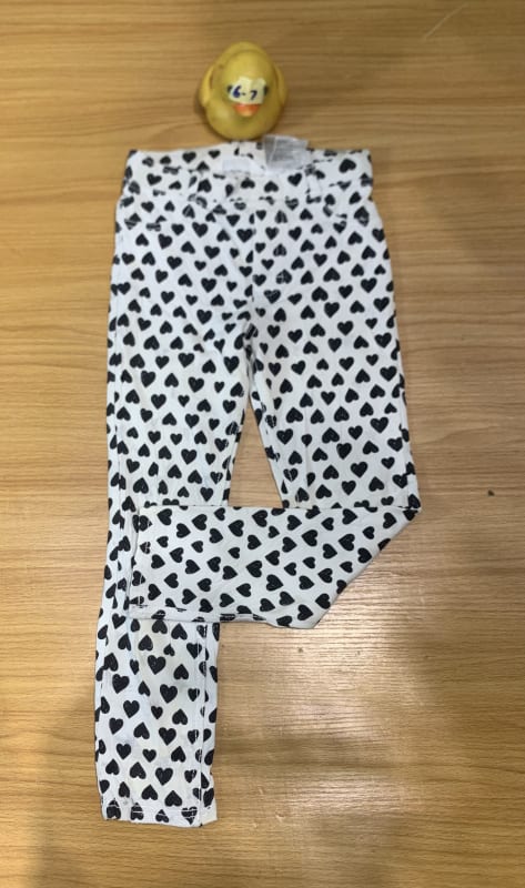 Girls' White & Black Heart Print Stretch Leggings