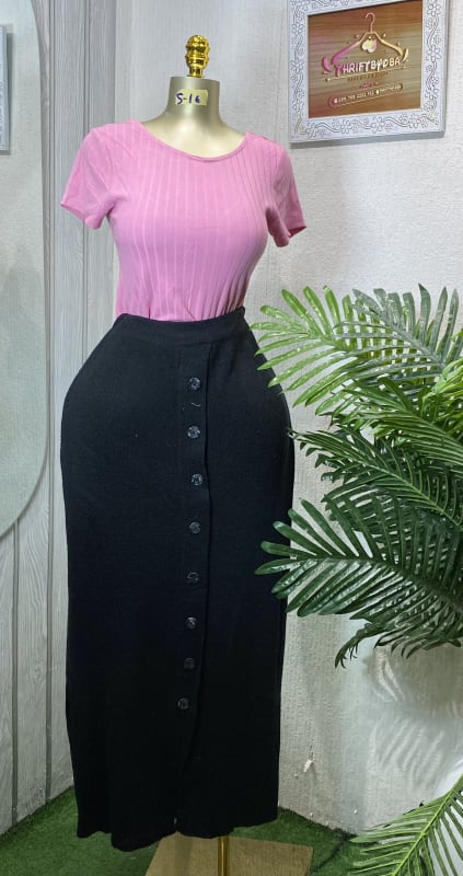 Pink Ribbed Knit Top & Black Button-Front Midi Skirt