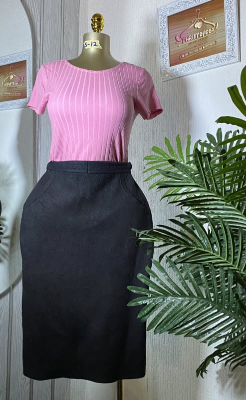 Pink Ribbed Top and Black High-Waist Midi Skirt