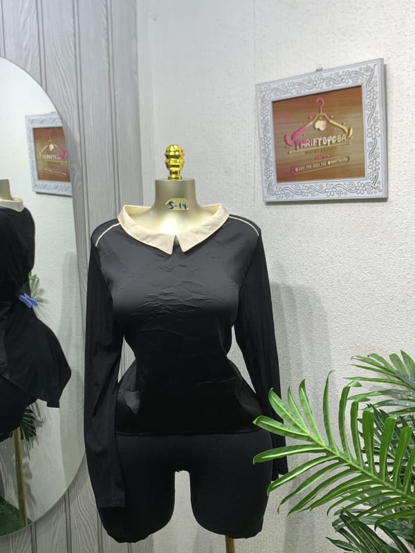 Women's Black Long Sleeve Peter Pan Collar Top