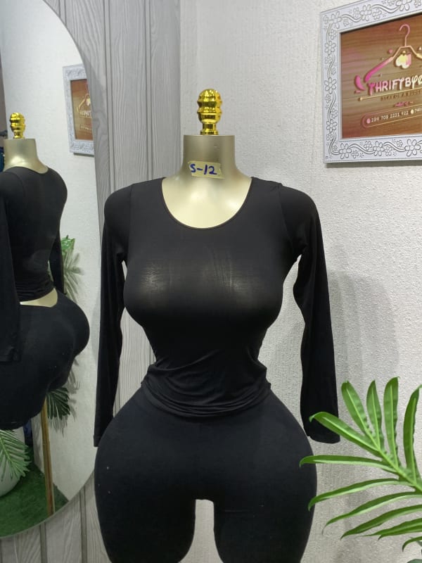 Women's Black Long Sleeve Scoop Neck Bodycon Top