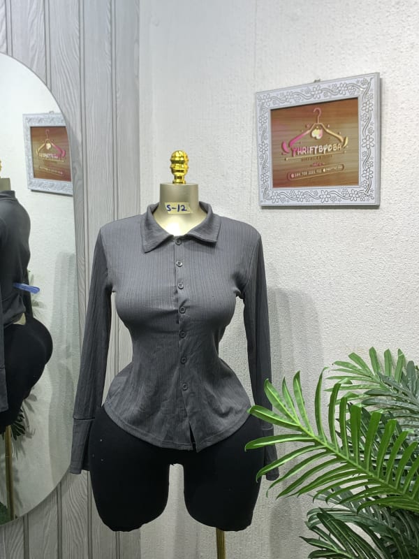 Charcoal Ribbed Knit Collared Long Sleeve Button-Up Top