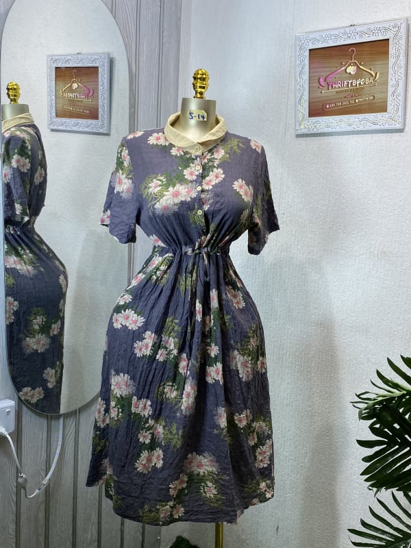 Charcoal Floral Collared Midi Dress - Casual & Chic