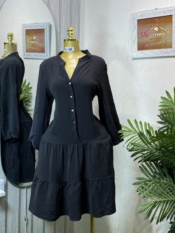 Black Tiered V-Neck Long Sleeve Midi Dress