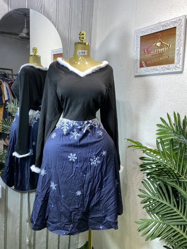 Women's Snowflake Print Long Sleeve Dress with Fur Trim