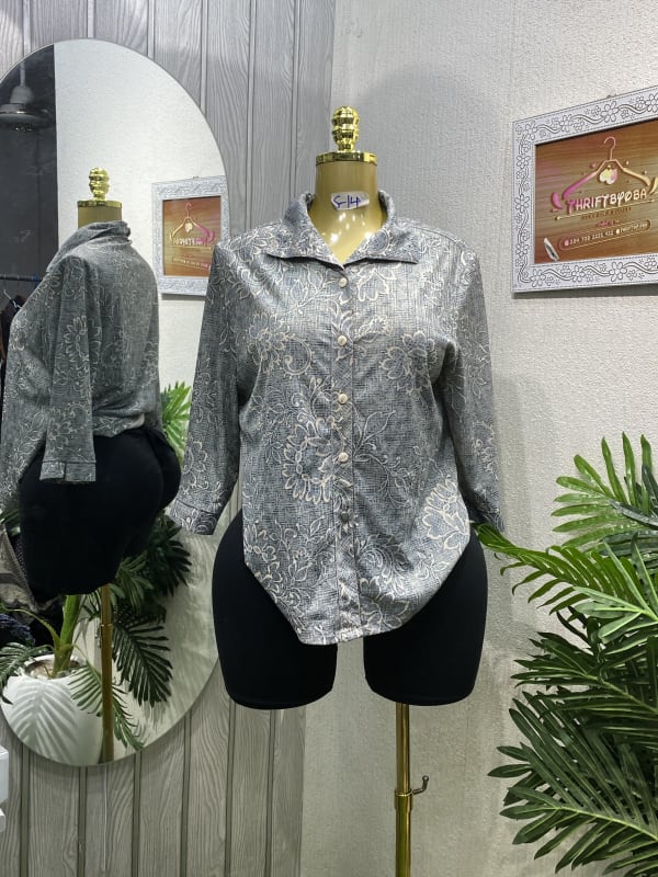 Women's Grey Floral Print Button-Up Blouse