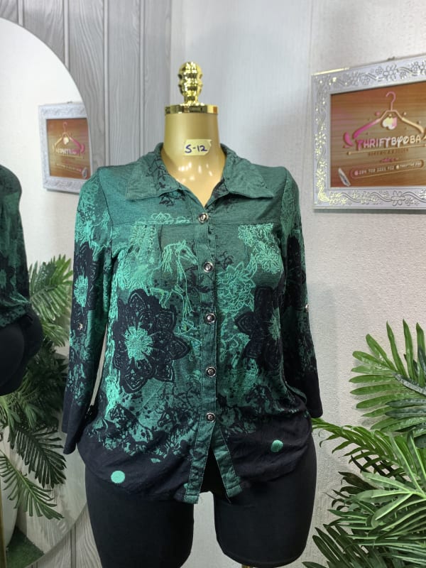 Women's Green & Black Floral Horse Print Button-Down Shirt