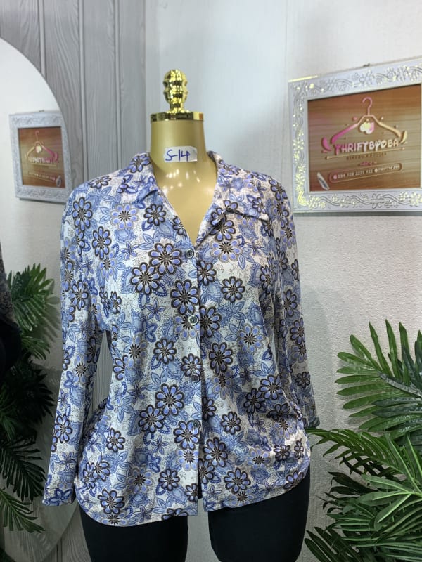 Women's Blue Floral Button-Down Long Sleeve Blouse