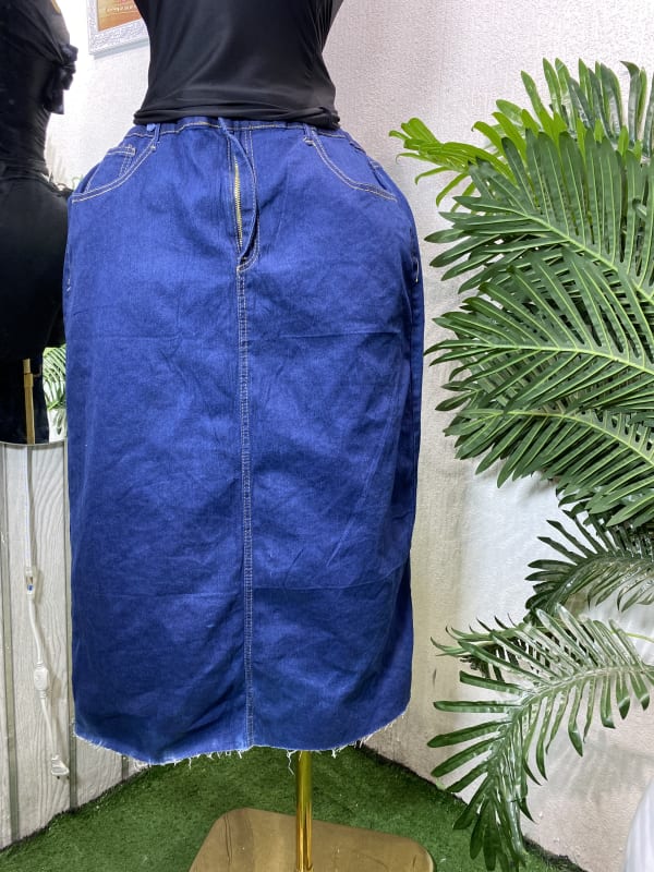 Dark Wash Denim Midi Skirt - Frayed Hem & Comfort Fit