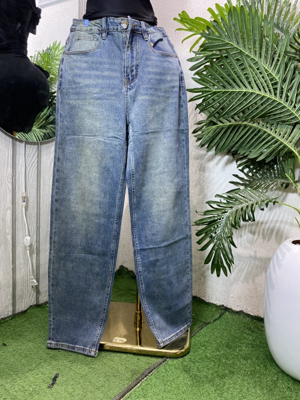 Women's High Waist Wide Leg Denim Jeans w/ Split Hem