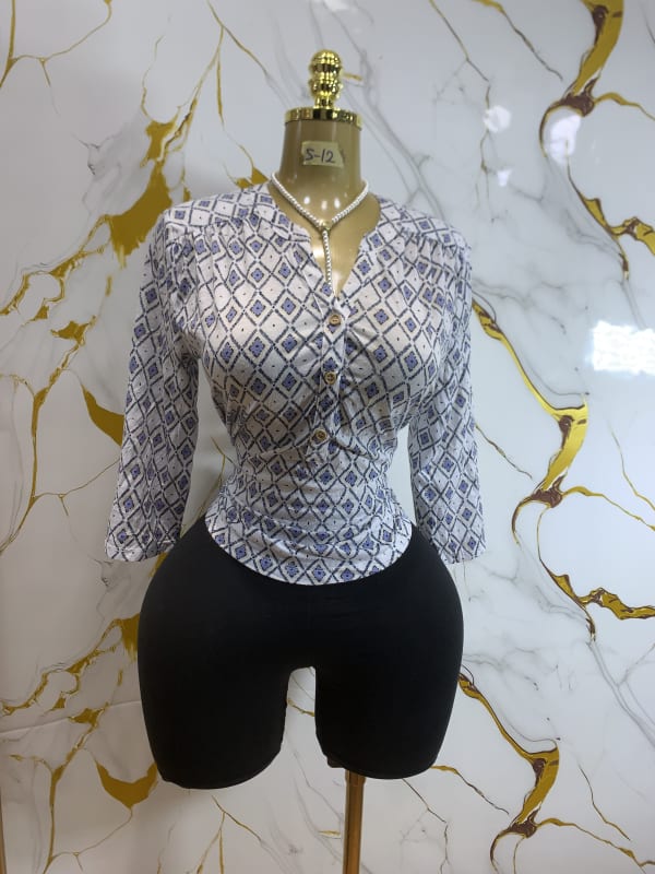 Geometric Print V-Neck 3/4 Sleeve Blouse