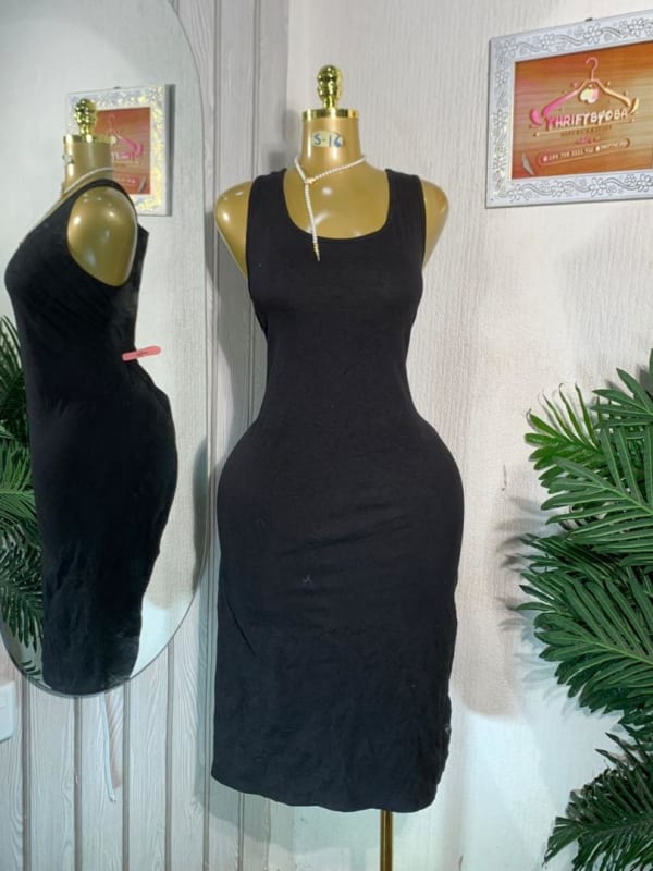 Women's Black Sleeveless Bodycon Midi Dress