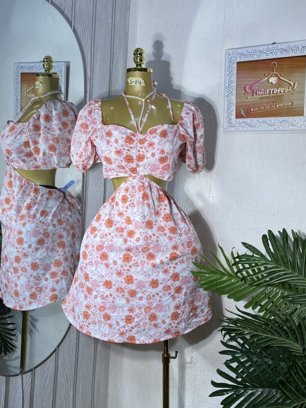 Floral Print Cut-Out Puff Sleeve Mini Dress