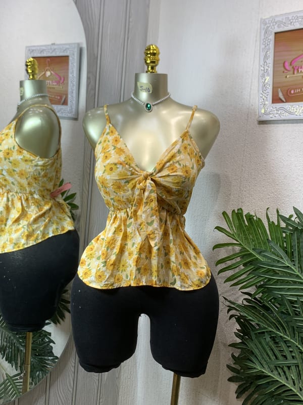 Women's Yellow Floral V-Neck Tie-Front Cami Top Design