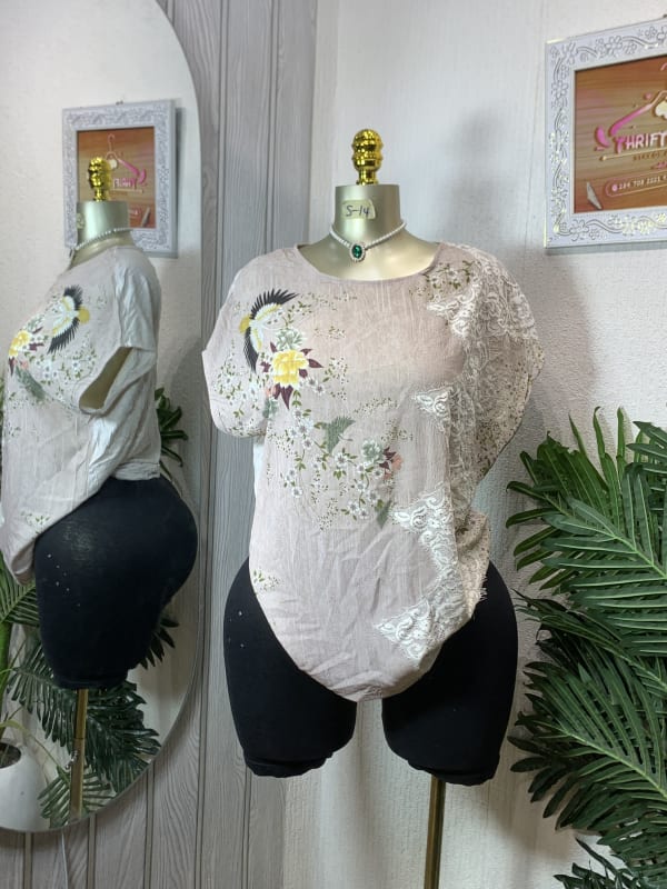 Boho Floral Lace Accent Blouse - Soft Peach