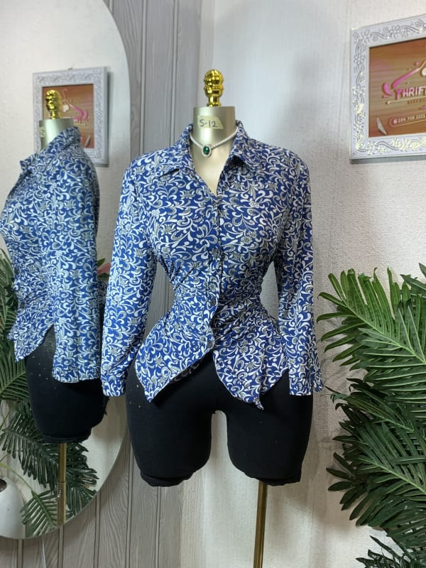 Women's Blue Floral Patterned Button-Down Shirt