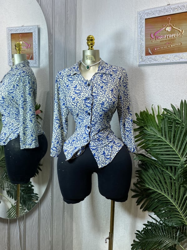 Women's Blue and Cream Swirl Print Button-Down Shirt