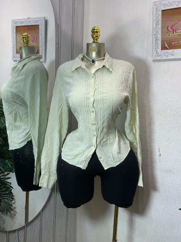 Light Yellow Textured Long Sleeve Collared Button-Up Shirt