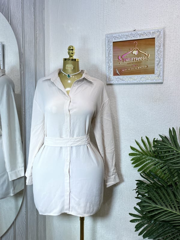 Minimalist Cream Button-Down Shirt Dress with Waist Tie