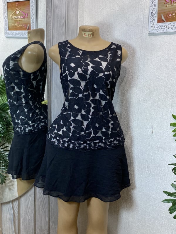 Elegant Black Floral Lace Sleeveless Mini Dress