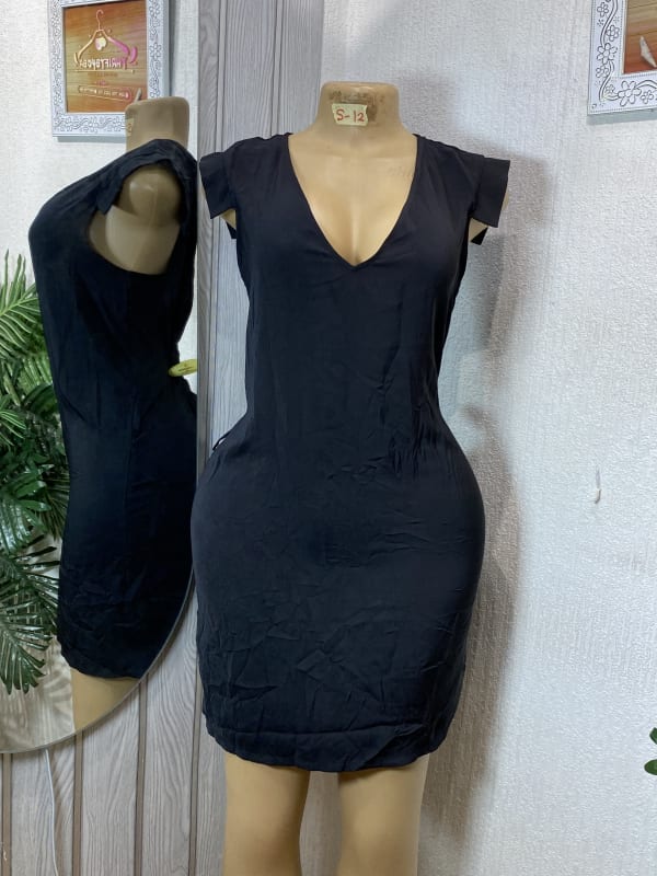 Elegant Black V-Neck Cap Sleeve Bodycon Mini Dress
