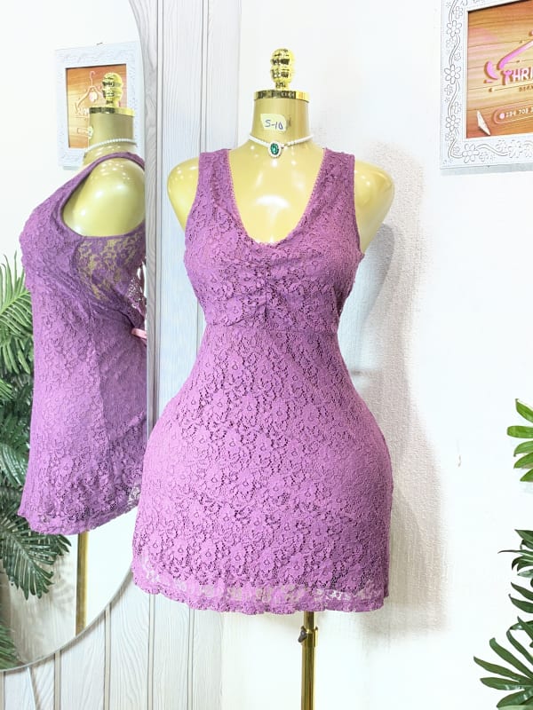 Elegant Mauve Lace Sleeveless Mini Dress